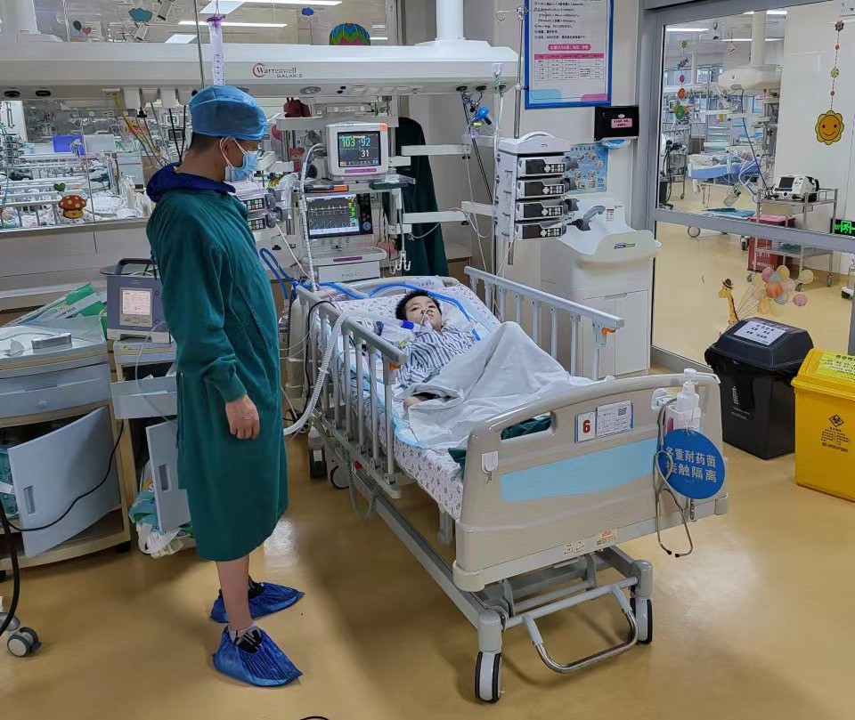 雅安跨省救护车出租公司